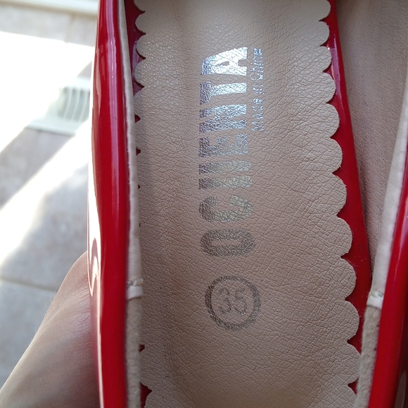 NEW! Glossy Red Platform Heels Size 5 - Picture 4 of 4